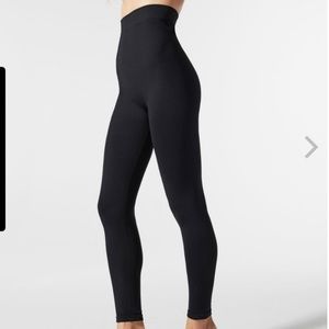 BLANQI highwaist postpartum leggings